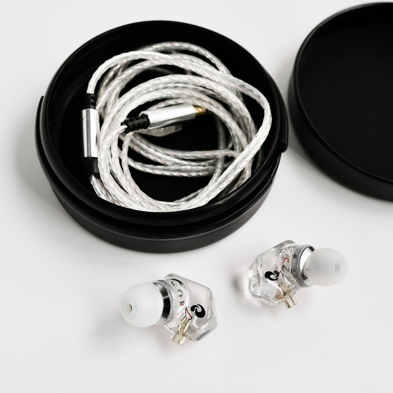 ICE ハイブリッド型イヤホン 重低音