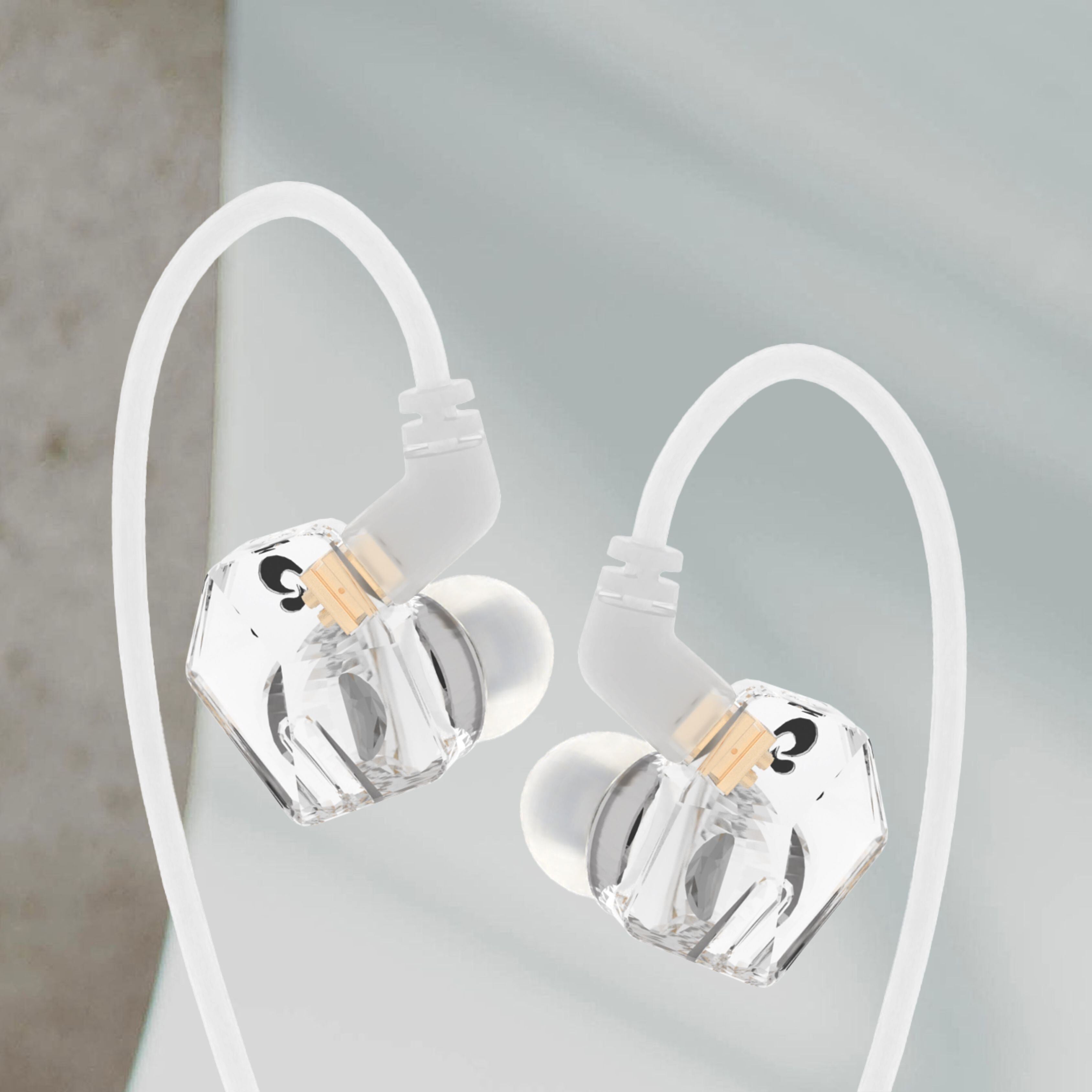 ICE ハイブリッド型イヤホン 重低音