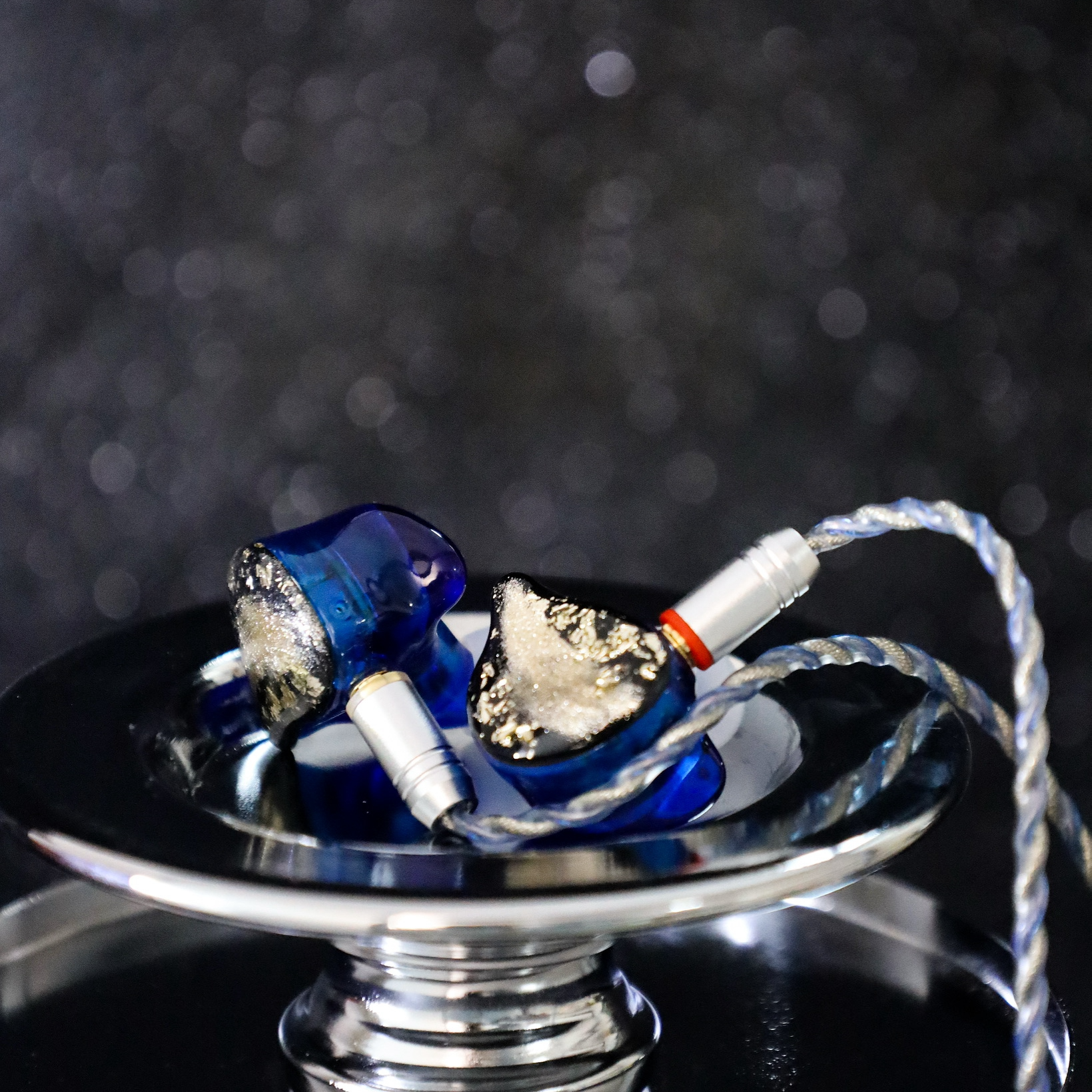 Duo 完全ワイヤレス×有線 2WAY式 ハイブリッド型イヤホン フェイスプレート着せ替え対応